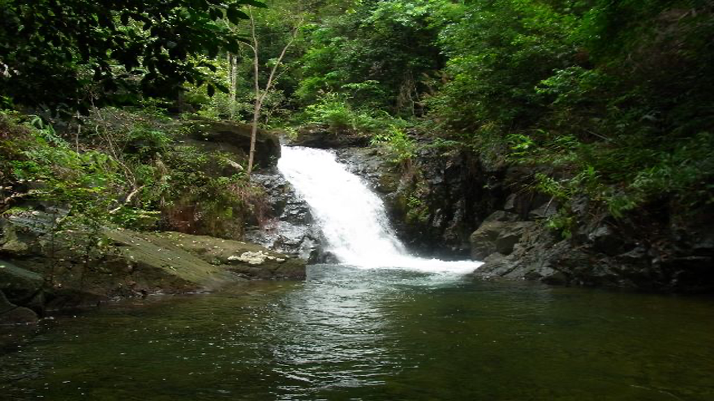 Klong Nonsi Waterfall - Destinations